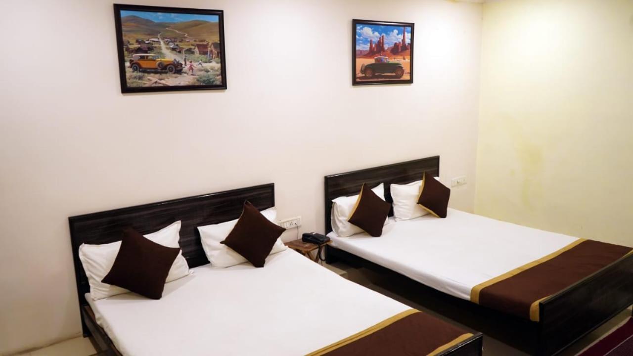 Hotel Atithi Niwas Prayagraj Exterior foto