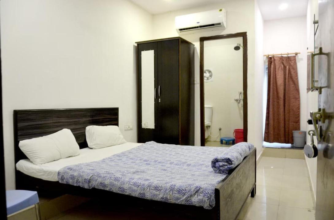Hotel Atithi Niwas Prayagraj Exterior foto